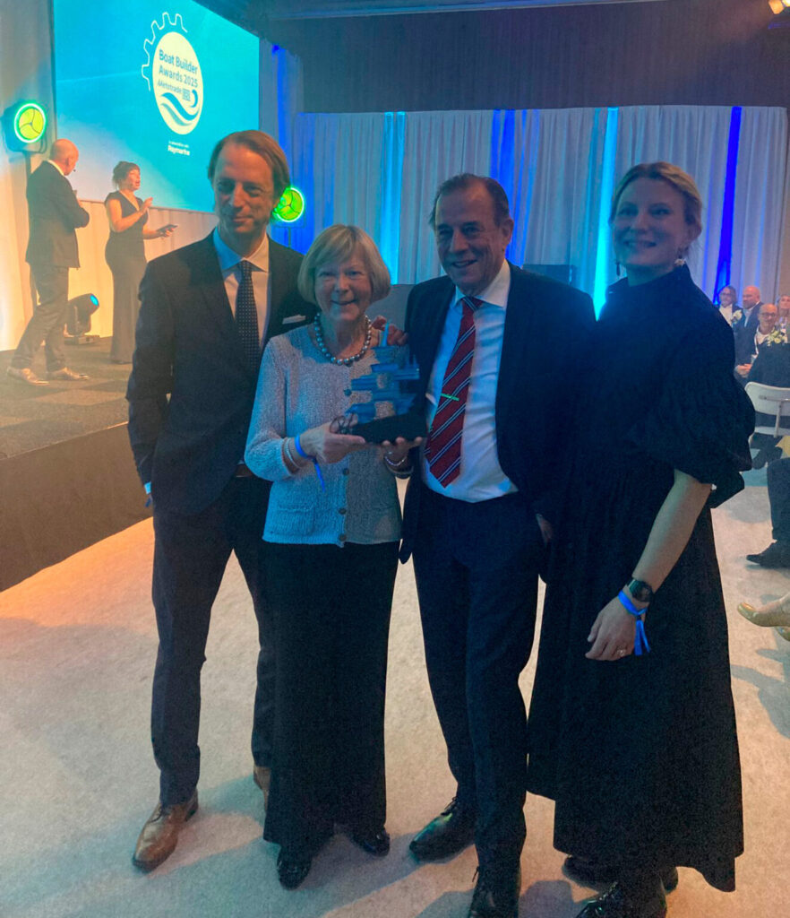 Kansainvälinen venealan elämäntyöpalkinto Targan Johan ja Britt-Marie Carpelanille